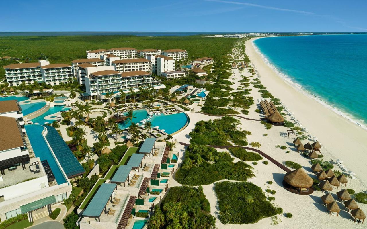 Dreams Playa Mujeres Golf & Spa Resort Hotel Todo Incluido para familias.