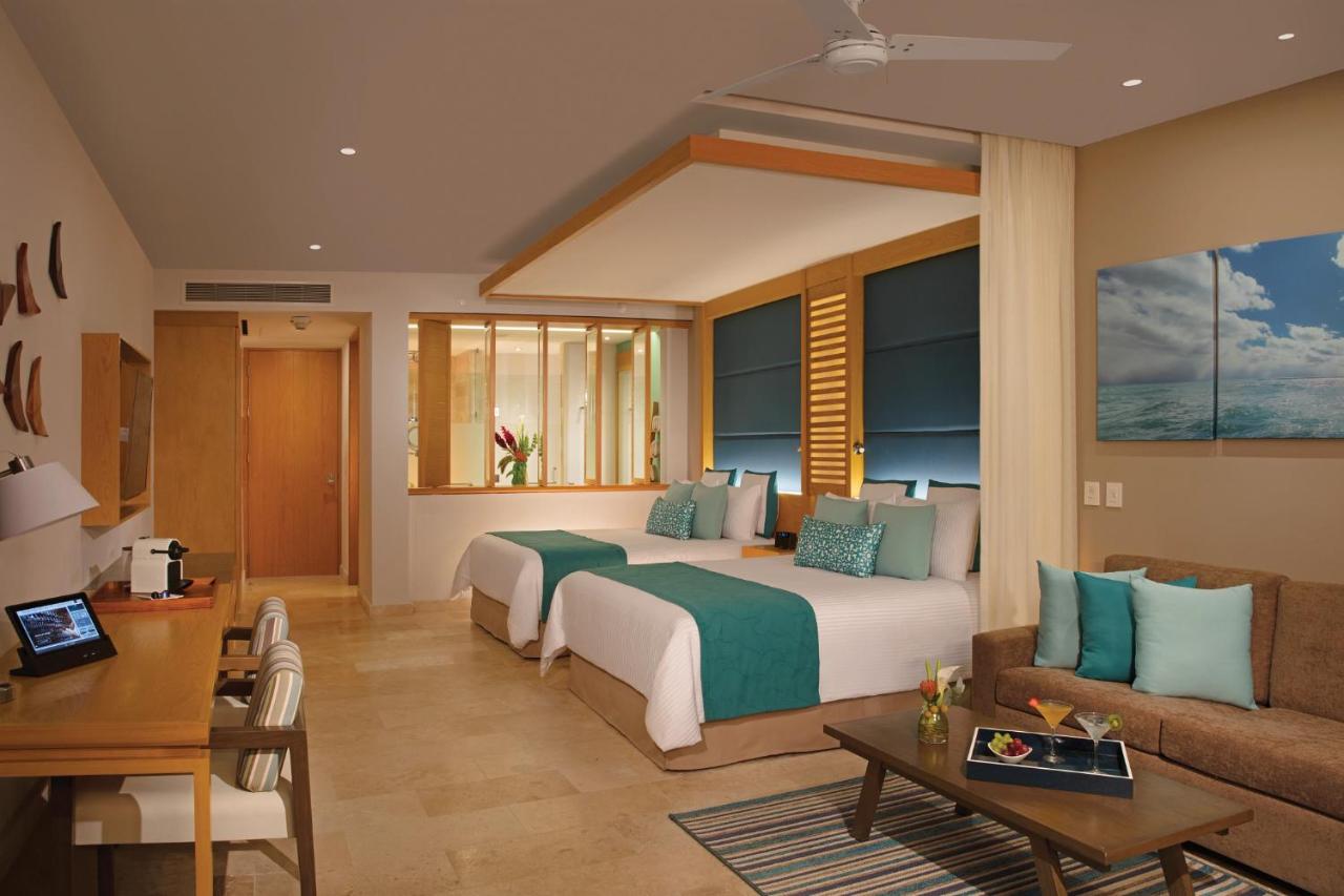 Dreams Playa Mujeres Golf & Spa Resort Hotel Todo Incluido para familias.