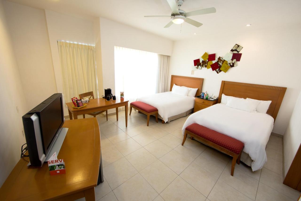 Hotel Ambience Suites Cancún