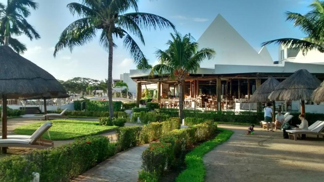 Sunset Marina Resort & Yacht Club Cancún Hotel