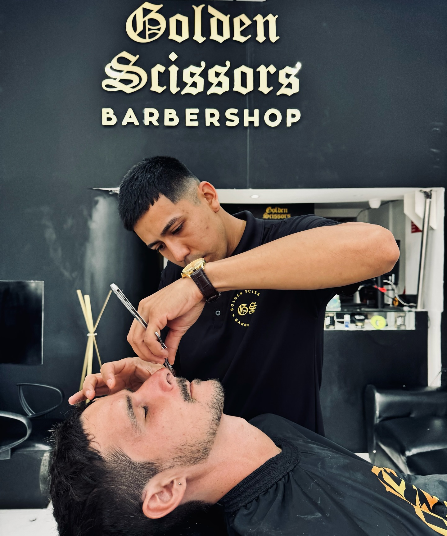 Golden Scissors Barbershop AV Kabah, Cancún - Corte Cabello y Barba