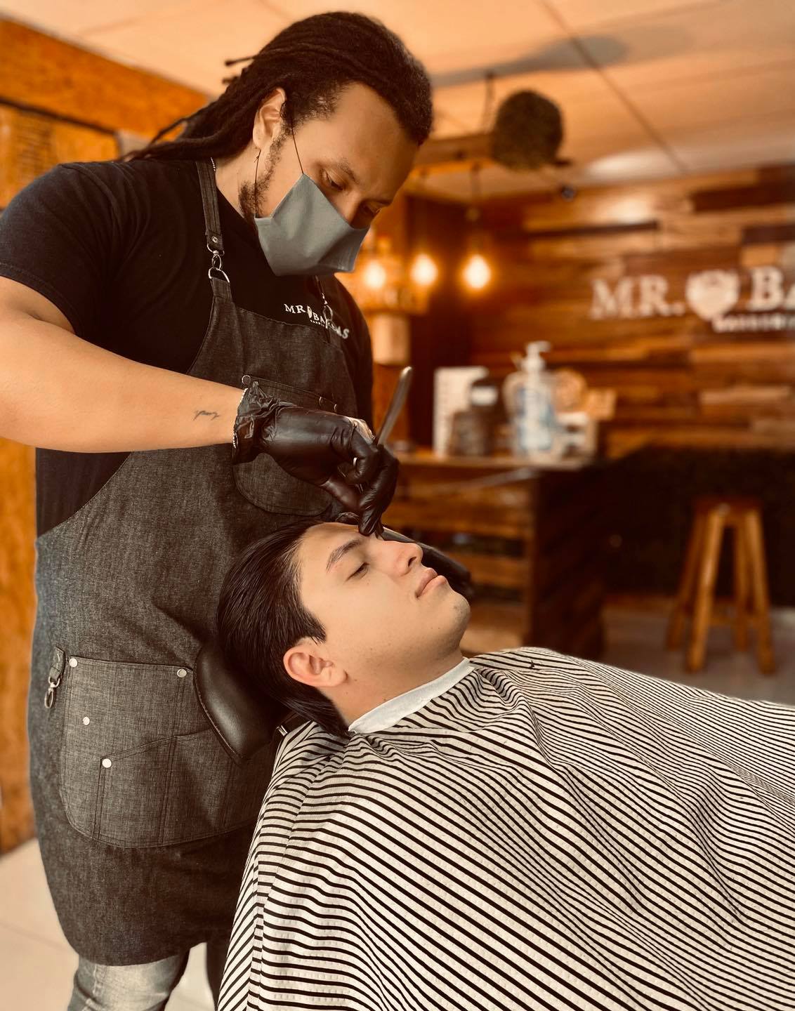 Mr. Barbas Barbería - Corte de barba y cabello